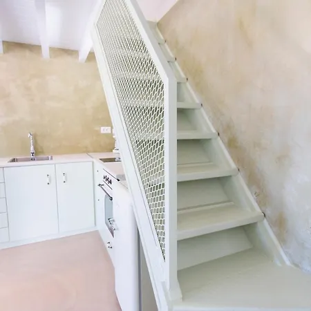 La Casa Di Marconi Sými